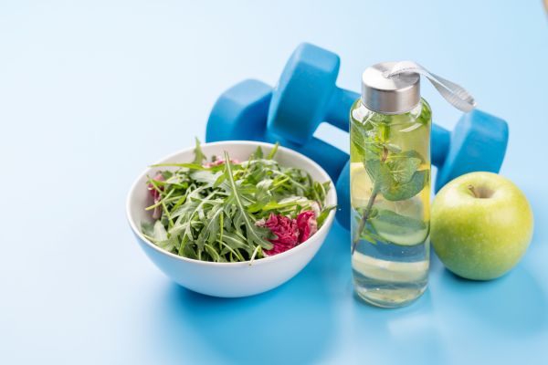 Duy trì chế độ ăn uống hợp lý để giảm cân tại nhà thêm hiệu quả